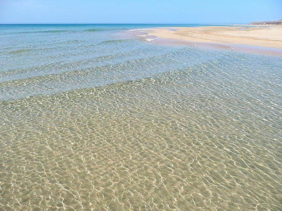 Eaux cristallines de Fuerteventura